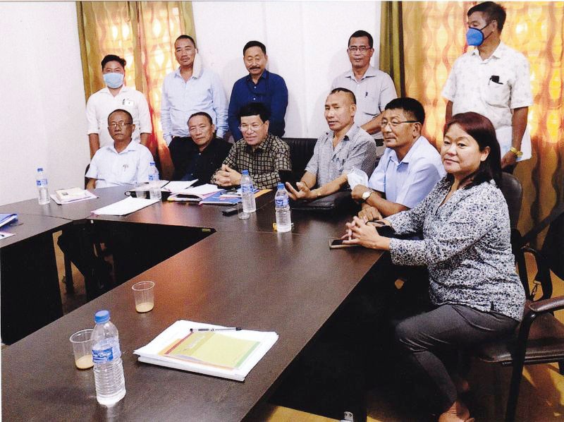 Attendees of the meeting of NSCU Board of Directors on November 5.